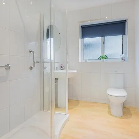 Vakantiehuis 2 Bed In Sz071